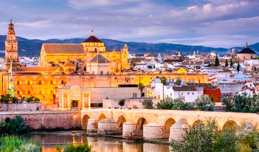 girassol_Roteiro_Completo_para_Andaluzia_na_Espanha_Em_Agosto-900x530-min